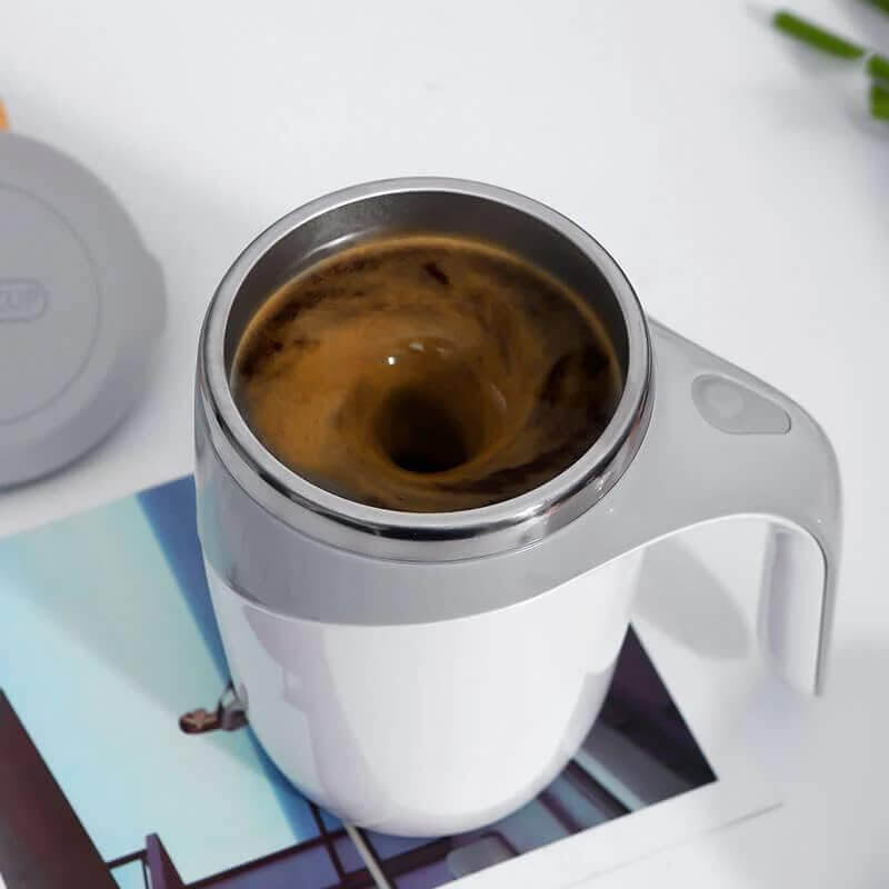 Self Stirring Cup